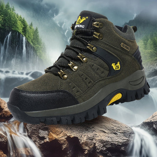 QI.Feng Classic Outdoor Cross-country Breathable Hiking Shoes Anti-Slip 3-dimensional tractional tooth pattern